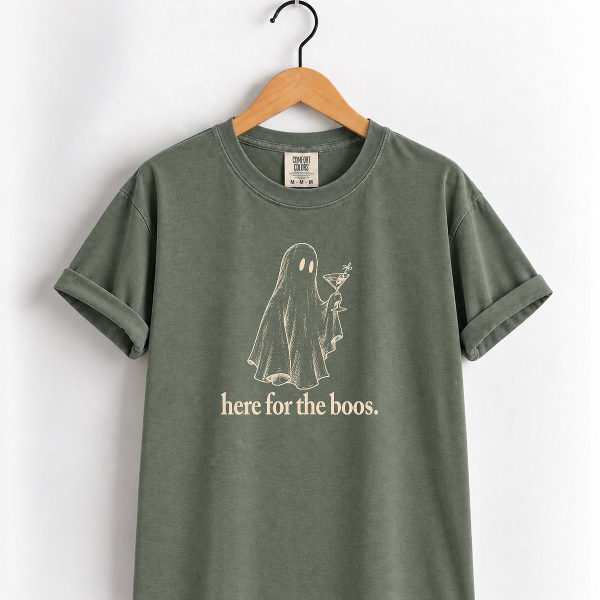 Here for the Boos tee in Moss on a wooden hanger